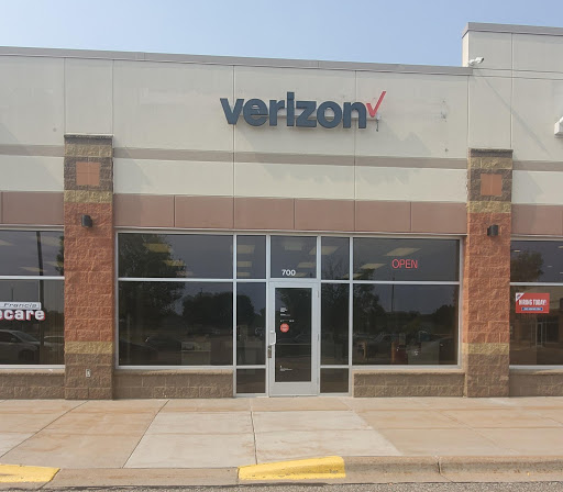 Cell Phone Store «Verizon Premium Wireless Retailer - Wireless Zone - St. Francis, MN», reviews and photos, 23168 St Francis Blvd NW, St Francis, MN 55070, USA