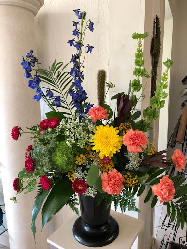 Florist «House Of Ivy Floral & Gifts», reviews and photos, 2507 Main St, Elwood, IN 46036, USA