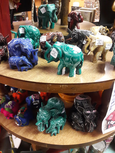 Gift Shop «Tibetan Himalayan Gift Shop», reviews and photos, 746 E Chatham St b, Cary, NC 27511, USA