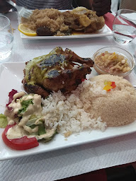 Photo n°11 de La Pointe des Almadies à Paris ()