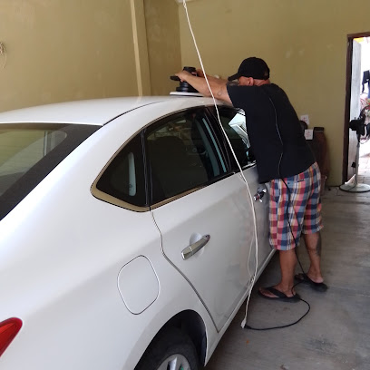 Car polishing and waxing