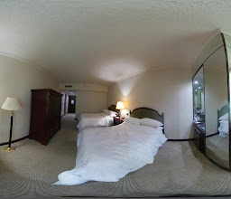 Sheraton Ambassador Hotel photo