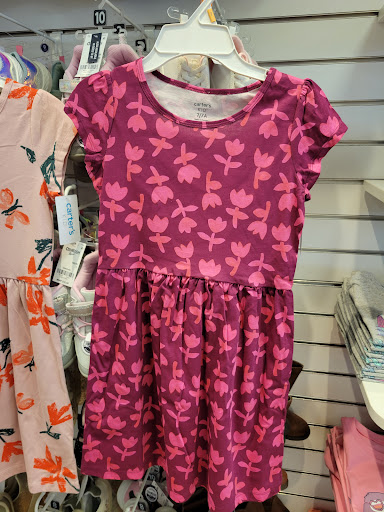 Outlet Mall «Tanger Outlet Williamsburg», reviews and photos, 150 Tanger Dr, Williamsburg, IA 52361, USA