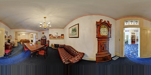 Funeral Home «Moore-Cortner Funeral Home», reviews and photos, 300 1st Ave NW, Winchester, TN 37398, USA