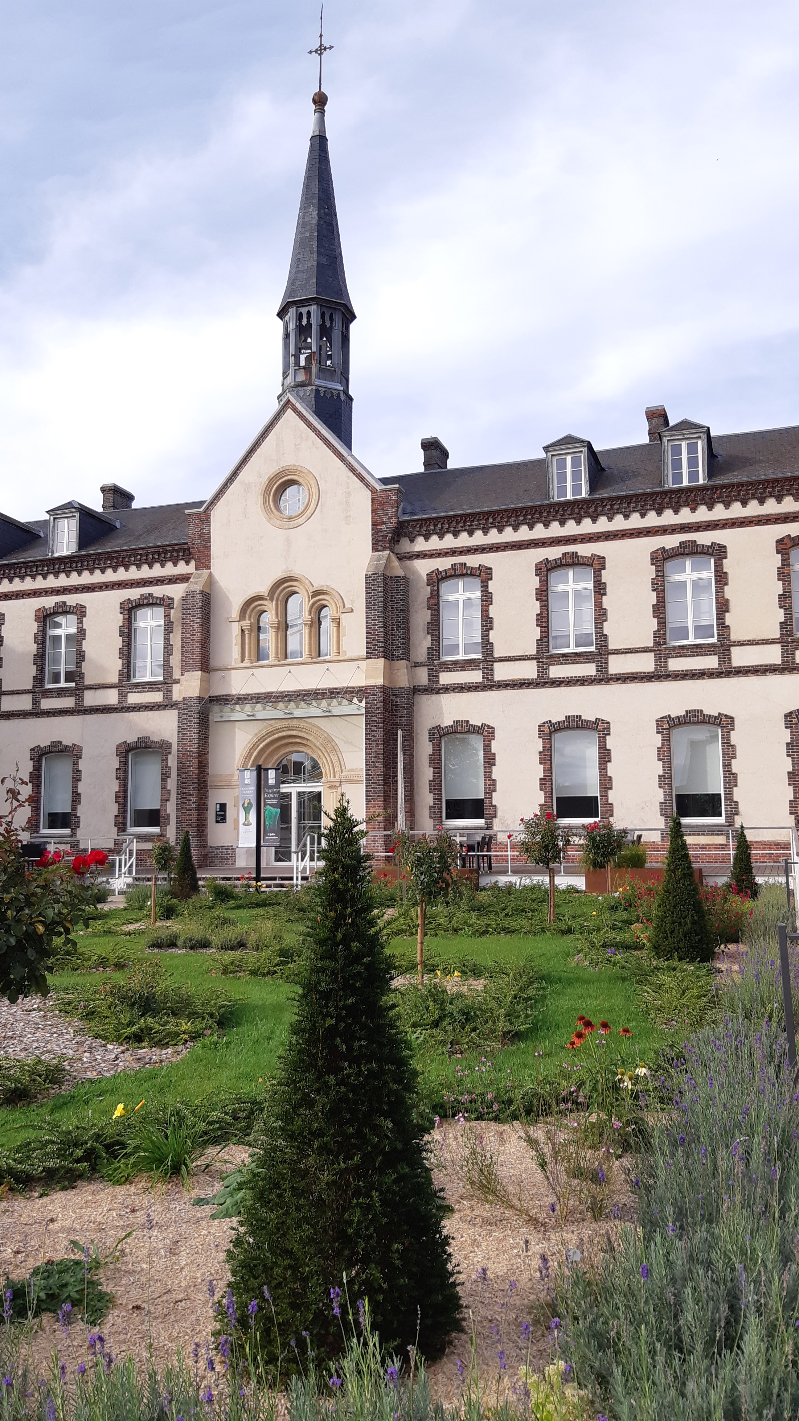 Photo n° 2 de l'avis de Virginie. fait le 17/10/2023 à 16:04