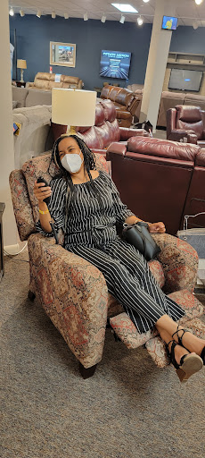 Furniture Store «Haynes Furniture», reviews and photos, 5324 Virginia Beach Blvd, Virginia Beach, VA 23462, USA