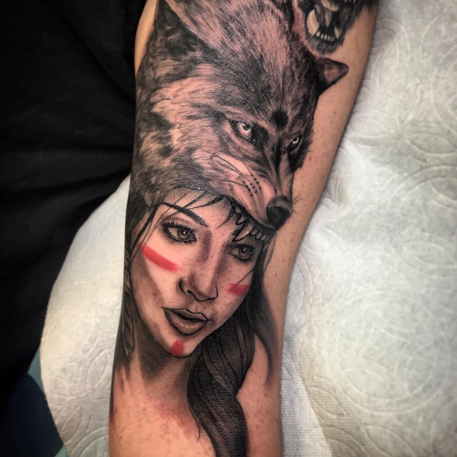 Tattoo Shop «American Pin-Up», reviews and photos, 113 Sidney Ave, Port Orchard, WA 98366, USA