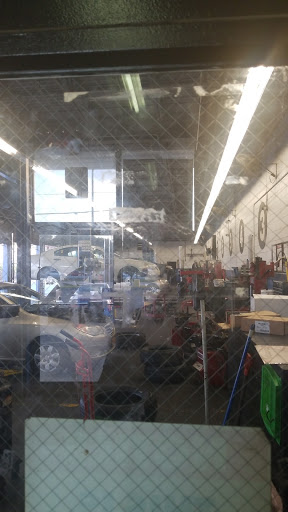 Auto Parts Store «Pep Boys Auto Parts & Service», reviews and photos, 231 Sunrise Hwy, Lindenhurst, NY 11757, USA