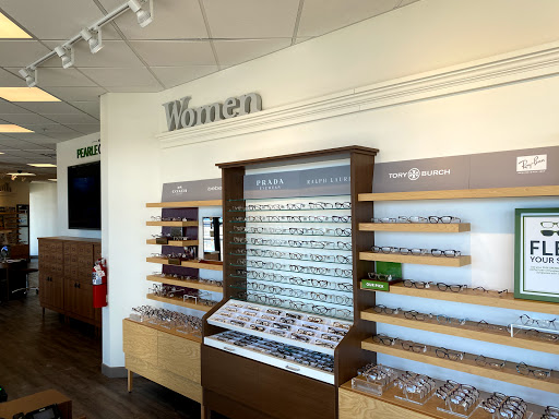 Eye Care Center «Pearle Vision», reviews and photos, 246 Hawthorn Village Commons, Vernon Hills, IL 60061, USA