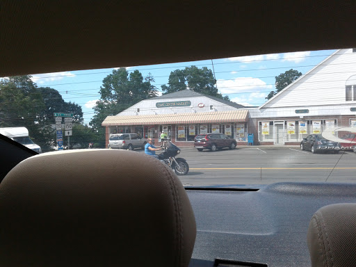 Grocery Store «East Center Market», reviews and photos, 816 E Center St, Wallingford, CT 06492, USA