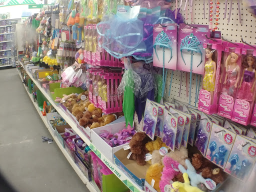 Dollar Store «Dollar Tree», reviews and photos, 2375 S Hwy 27, Clermont, FL 34711, USA