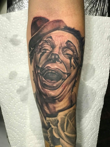 Explore anime couple tattoo ideas, creative tattoo ideas in Wichita Falls, available at Firme Copias Tattoo shop