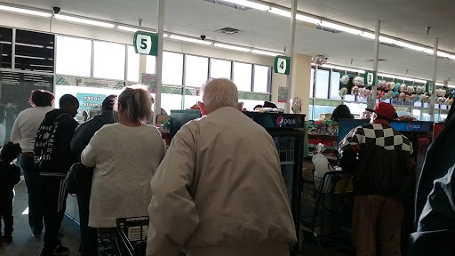 Dollar Store «Dollar Tree», reviews and photos, 5900 E Virginia Beach Blvd Ste 206, Norfolk, VA 23502, USA