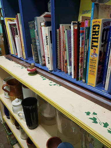 Thrift Store «All you need is thrift», reviews and photos, 148 W Hoffman Ave, Lindenhurst, NY 11757, USA