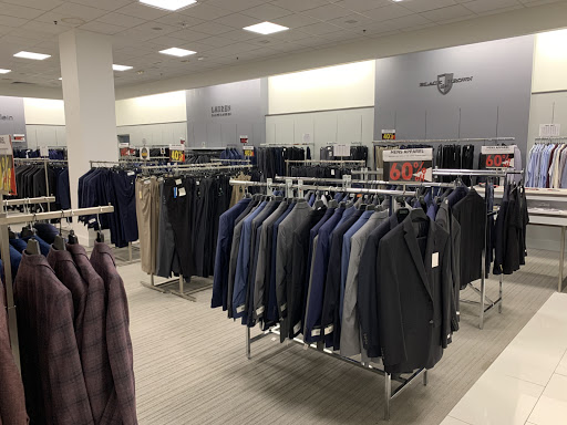 Department Store «Lord & Taylor», reviews and photos, 99 Rockingham Park Blvd, Salem, NH 03079, USA