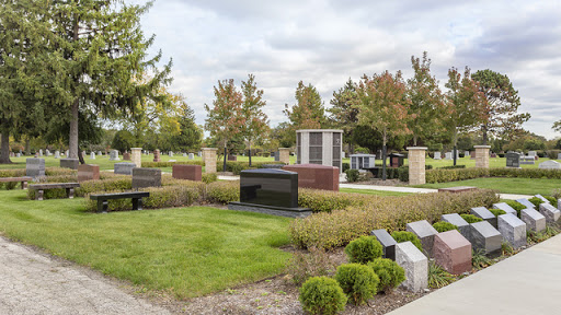 Funeral Home «Woodlawn Funeral Home and Memorial Park», reviews and photos, 7750 W Cermak Rd, Forest Park, IL 60130, USA