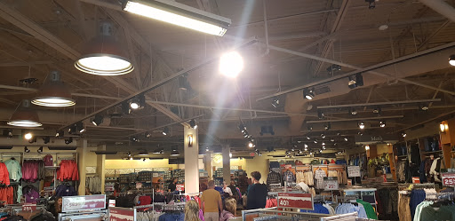 Sportswear Store «Columbia Sportswear Outlet Store - Prime Outlets in Ellenton», reviews and photos, 5661 Factory Shops Blvd #470, Ellenton, FL 34222, USA