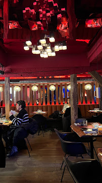 Atmosphère du Restaurant de sushis Blueberry Maki Bar à Paris - n°18