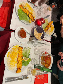 Plats et boissons du Restaurant de spécialités perses Colbeh à Paris - n°15