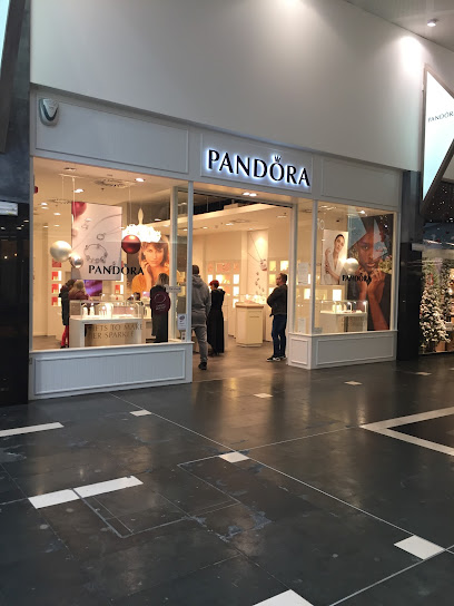 PANDORA Store Les Grand Pres Mons