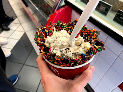 Ice Cream Shop «Cold Stone Creamery», reviews and photos, 3105 Northline Ave, Greensboro, NC 27408, USA