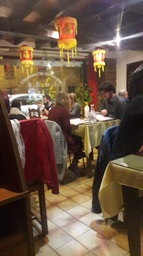Atmosphère du Restaurant vietnamien Le Petit Dragon à Saint-Bonnet-de-Mure - n°2