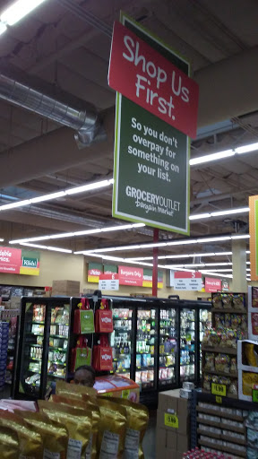 Grocery Store «Grocery Outlet Bargain Market», reviews and photos, 355 N Citrus Ave, Azusa, CA 91702, USA