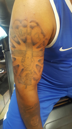 Tattoo Shop «Artistic Encounter», reviews and photos, 3920 Rosemeade Pkwy #170, Dallas, TX 75287, USA