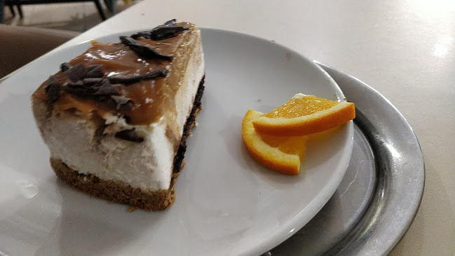 Comentarii opinii despre Capri Cukrászda