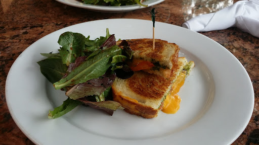 Shopping Mall «University Station Shopping Mall», reviews and photos, 2852 University Ave, Madison, WI 53705, USA