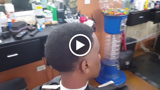 Barber Shop «Clippers Inc Barber Shop», reviews and photos, 78 E Pershing Rd, Chicago, IL 60653, USA