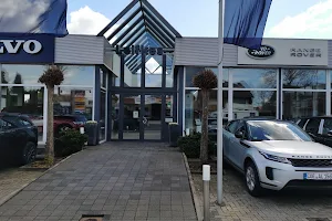 Autohaus Leifkes GmbH & Co. KG - Land Rover Vertragspartner image
