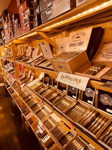 Tobacco Shop «Hogshead Cigar Lounge», reviews and photos, 9849 Jefferson Davis Hwy #106, Fredericksburg, VA 22407, USA