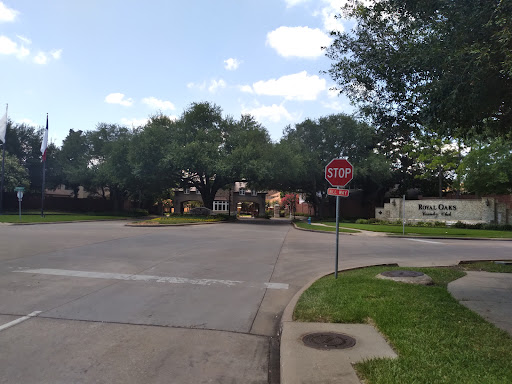 Country Club «Royal Oaks Country Club», reviews and photos, 2910 Royal Oaks Club Dr, Houston, TX 77082, USA