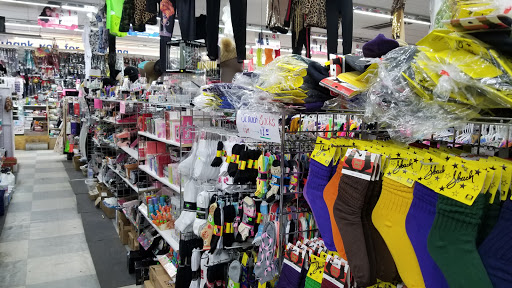 Beauty Supply Store «Victoria Beauty Supply», reviews and photos, 430 W North Ave, Milwaukee, WI 53212, USA