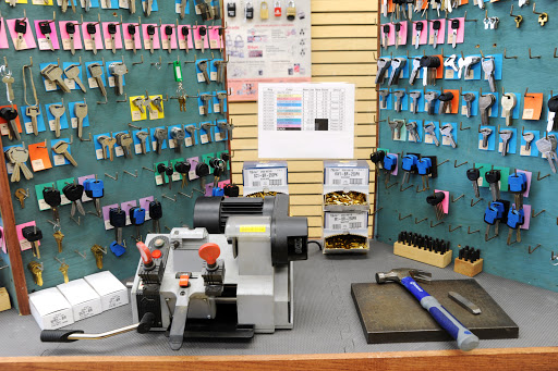 Locksmith «Leesburg Baldinos Lock and Key», reviews and photos, 338 E Market St, Leesburg, VA 20175, USA