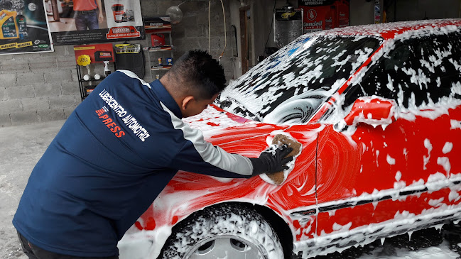 Opiniones de Lubricentro Automotriz Xpress en Quito - Servicio de lavado de coches