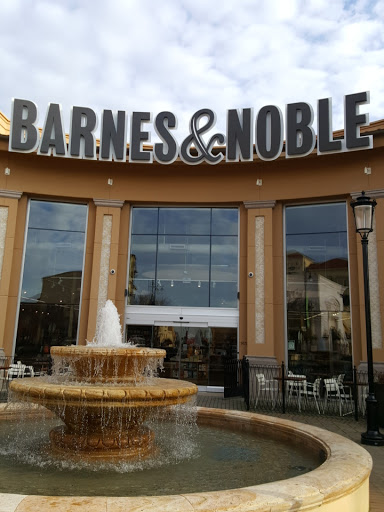 Book Store «Barnes & Noble», reviews and photos, 280 Palladio Pkwy, Folsom, CA 95630, USA