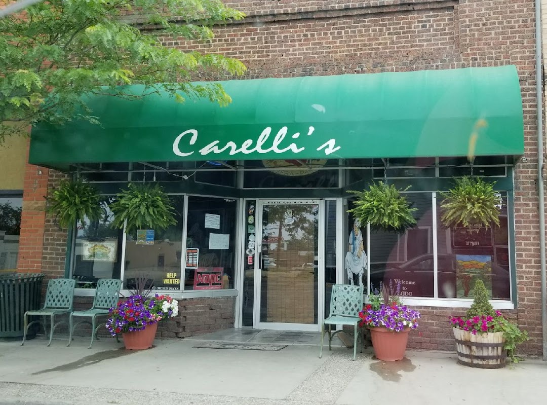 Carellis Pizzeria