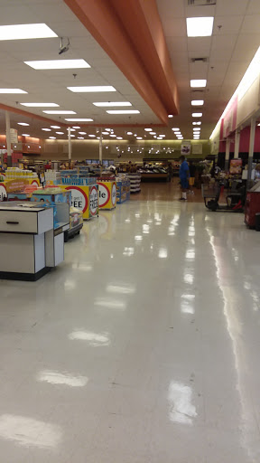 Grocery Store «Winn-Dixie», reviews and photos, 701 E Main St, Prattville, AL 36067, USA