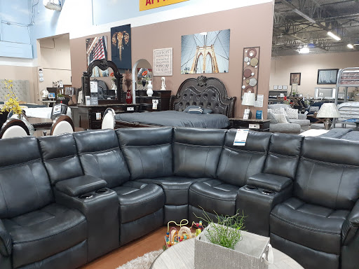 Furniture Store «UR FURNITURE CENTER», reviews and photos, 16747 North Fwy, Houston, TX 77090, USA