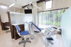 Central Dental Clinic image