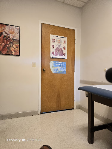 MediQuick Urgent Care Center