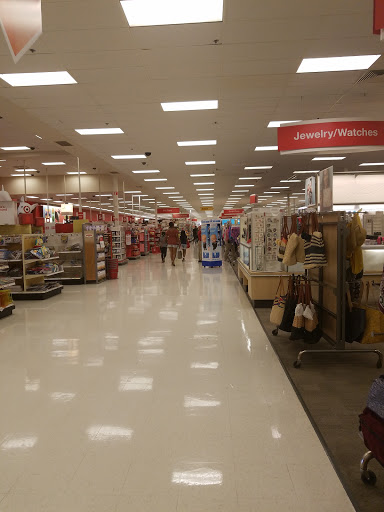 Department Store «Target», reviews and photos, 6100 Shingle Creek Pkwy, Brooklyn Center, MN 55430, USA