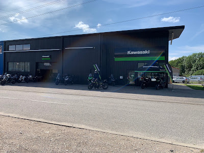 Motostop 01 à Thoiry