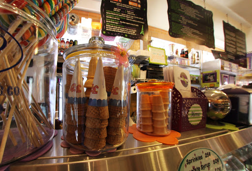 Ice Cream Shop «Chocolate Iguana On 4th», reviews and photos, 500 N 4th Ave #1, Tucson, AZ 85705, USA