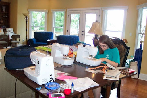 Sew Delightful, 1875 McFarland Blvd #200, Tuscaloosa, AL 35406, USA, 