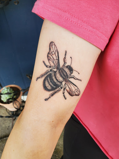 Tattoo Shop «Skin Deep Tattoo Studio», reviews and photos, 310 Valley Hi Dr #203, San Antonio, TX 78227, USA