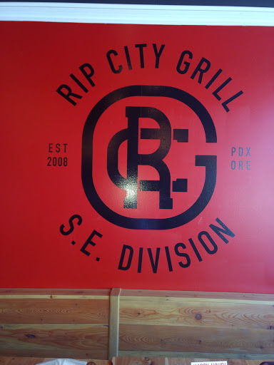 Restaurant «Rip City Grill Restaurant», reviews and photos, 6036 SE Division St, Portland, OR 97206, USA