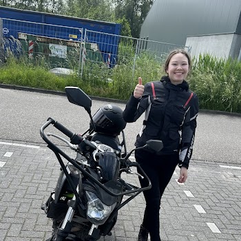 Verkeersacademie Kumar Santosh